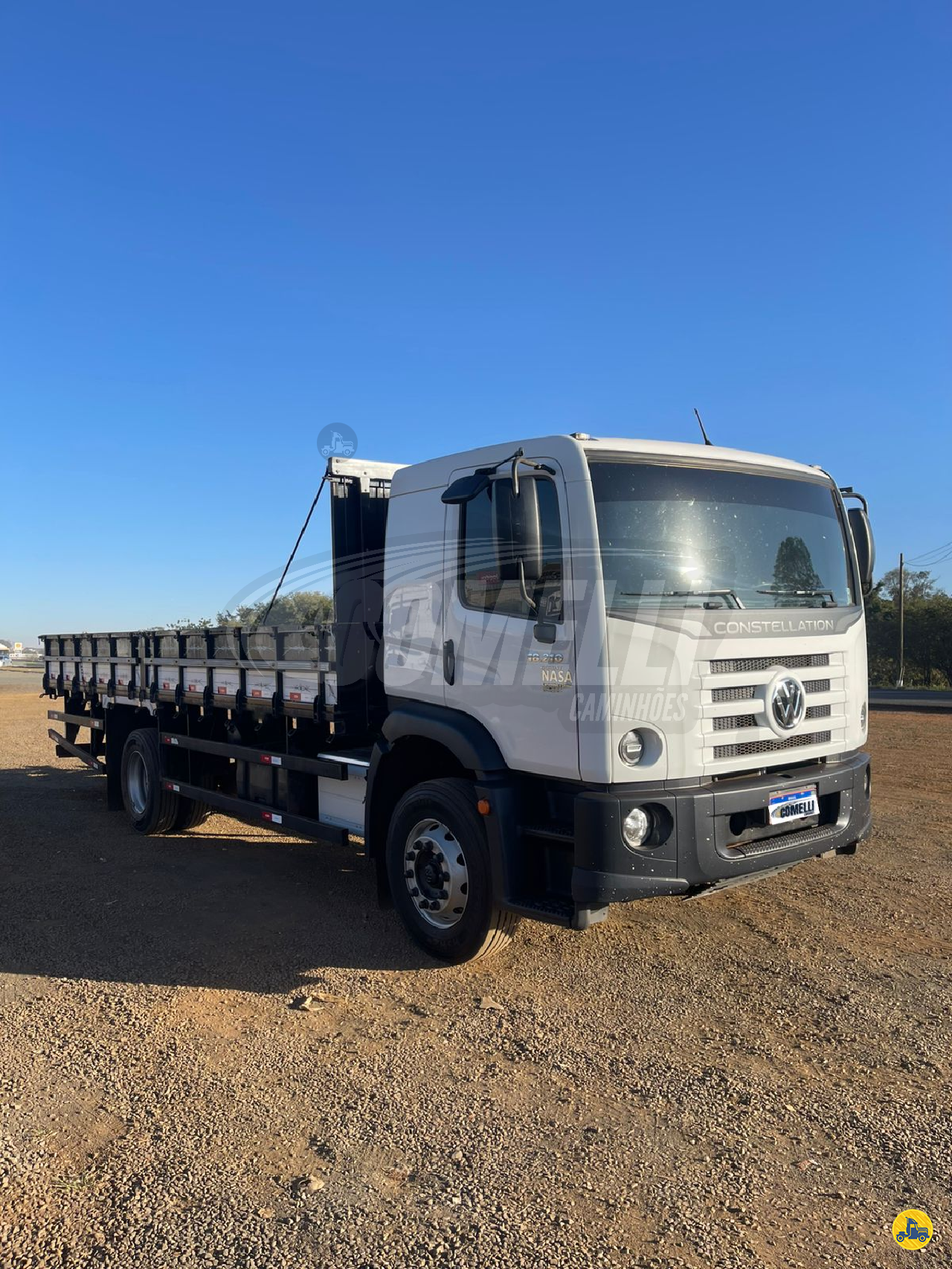 CAMINHAO VOLKSWAGEN VW 18210 Carga Seca Toco 4x2 Comelli Caminhões RIO VERDE GOIAS GO